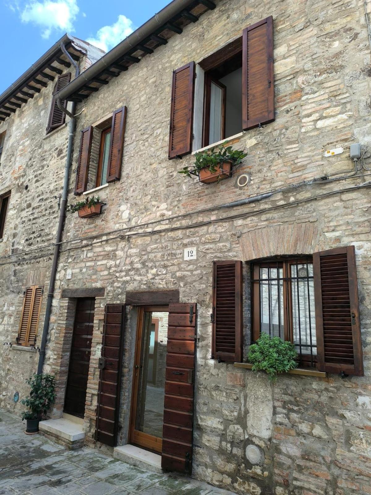 Villa La Casa Dei Nonni Gubbio Exterior foto